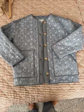 Avec Les Filles Powder Blue Quilted Floral Button Jacket